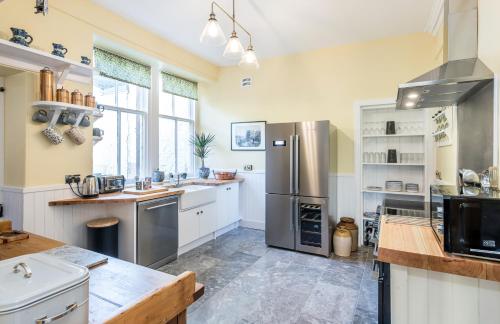 Konyha, The Old Manse, Loch Ness (highland-escape) in Lochend