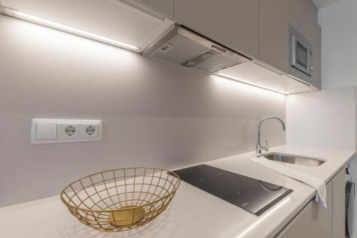 Happy Apartments - main image
