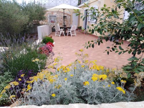  Long Island Olive Apartment, Pension in Sali bei Vala