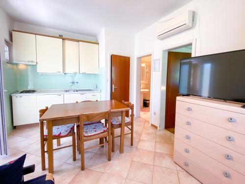 Konyha, Apartment Mandica in Basanija