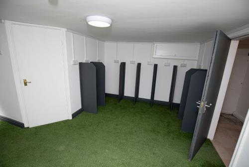 Lynwood House - image 5