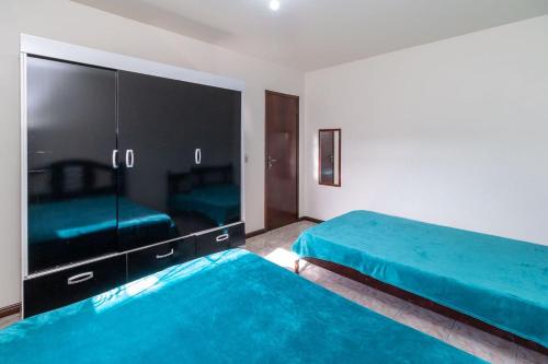 Aluguel Casa 2 Quartos para 10 Pessoas Bombas/SC