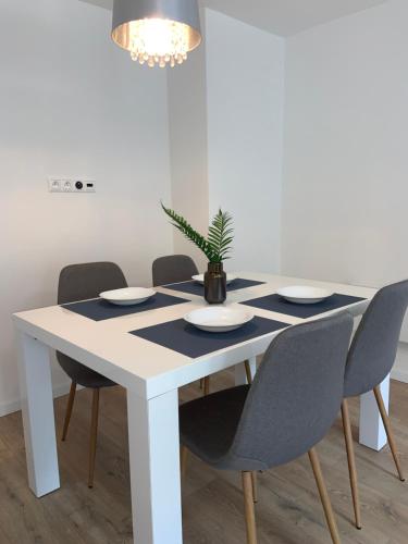 المرافق, Amira Apartman in Nitra