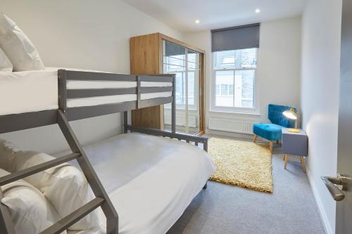 Host & Stay - Cornerhouse Apartments