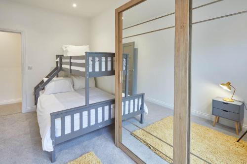 Host & Stay - Cornerhouse Apartments