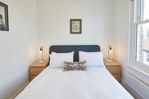 Host & Stay - Cornerhouse Apartments