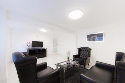 Bright Luxury 2 Bedroom Apartment In London, Cricklewood, London