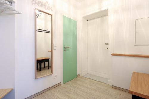 4 Personen Altbau nahe Kurfürstendamm - Macbeth, Берлин (фото 9)