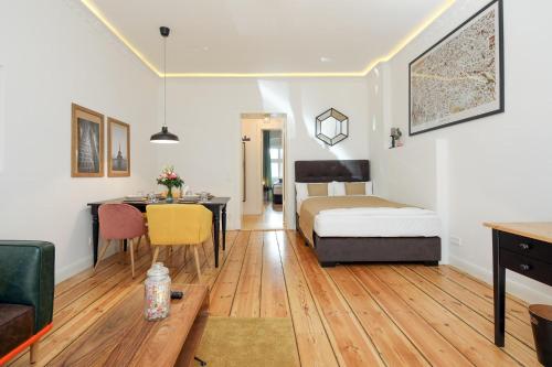 4 Personen Altbau Apartment nahe Kurfürstendamm - Romeo & Julia, Berlin (Foto 2)