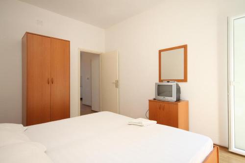 Apartments and rooms by the sea Lucica Lastovo - 990 - image 14