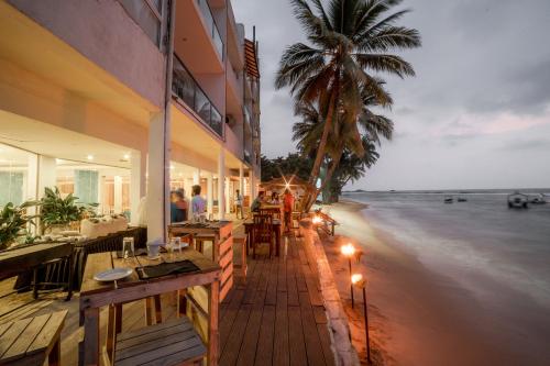 View, Hikkaduwa Beach Hotel in Hikkaduwa