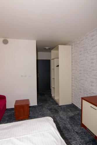 Hotel Srní - image 4