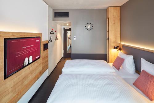aletto Hotel Potsdamer Platz 376m von TEMPODROM entfernt