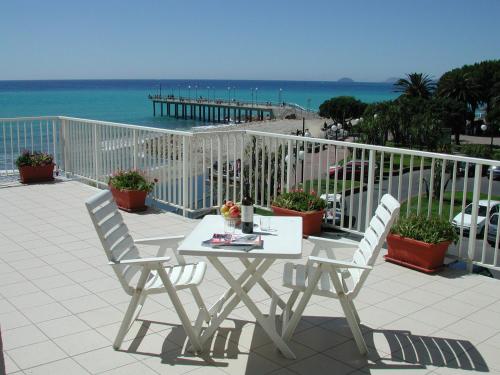 Residence Stella Maris - Celle Ligure Residence Stella Maris - Celle Ligure