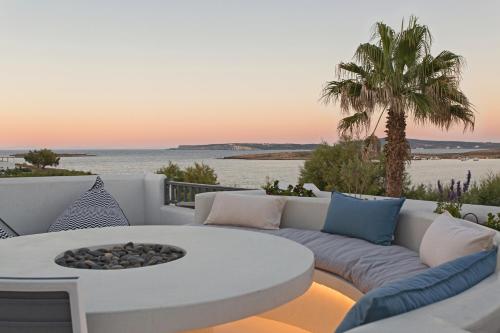 Parian Boutique Hotel - image 10