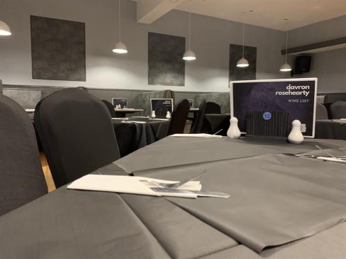 The Davron Hotel The Davron Hotel is conveniently located in the popular Fraserburgh area. Both business travelers and tourists can enjoy the hotels facilities and services. Facilities like airport transfer, meeting 