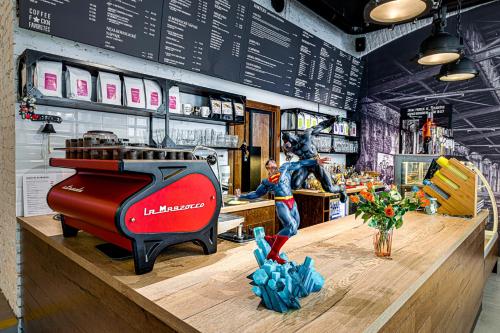 Royal Court Legerova