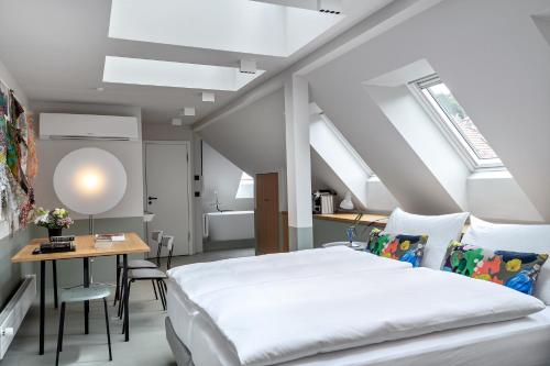 261376277 Sorell Hotel City Weissenstein - Boutique Hotel