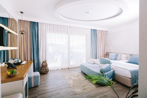 فندق سبا إليكا آند ثيرمال ريزورت (Ilica Hotel Spa & Thermal Resort) in تشسما