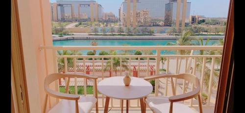 Bay la sun , Luxury apartment with nice view King Abdullah Economic City