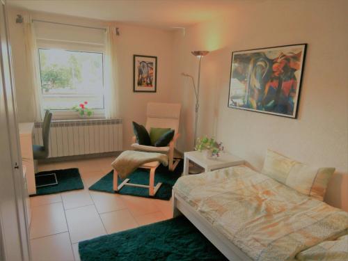 schöne Wohnung nahe Messe Stuttgart und Flughafen für 1-4 Businessgäste (schone Wohnung nahe Messe Stuttgart und Flughafen fur 1-4 Businessgaste) in Ostfildern