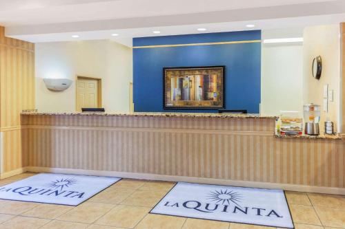 大堂, 霍布斯溫德姆拉昆塔套房酒店 (La Quinta Inn & Suites by Wyndham Hobbs) in 哈柏斯 (NM)