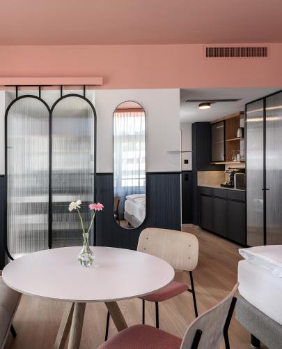 261385745 Sorell Hotel City Weissenstein - Boutique Hotel