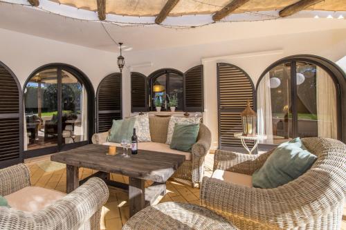 Casa Piablo - main image