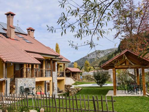 El Casar del Puente - image 10