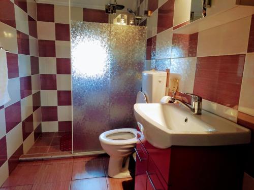 Triple Room with Private Bathroom