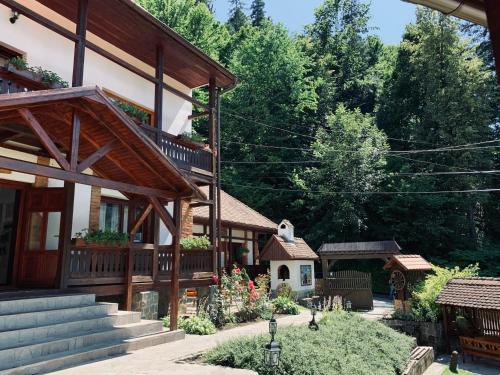 Székely Fogadó - Hanul Secuiesc (Szekely Fogado - Hanul Secuiesc) in Tusnádfürdő