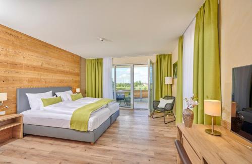 1 queen bed