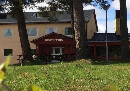 Ieeja, Hotell Bruksvallsliden in Bruksvallarna
