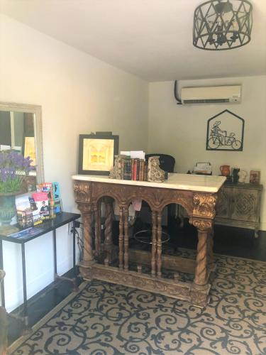 Bespoke Inn Scottsdale - image 2