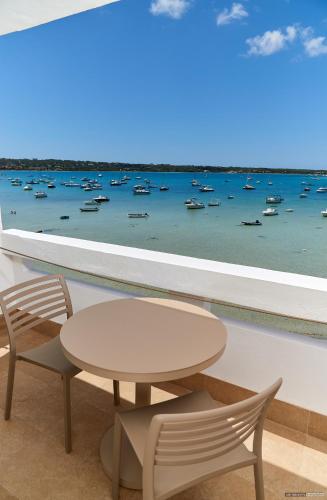 شرفة/ تراس, Apartamentos Sabina Playa in Formentera