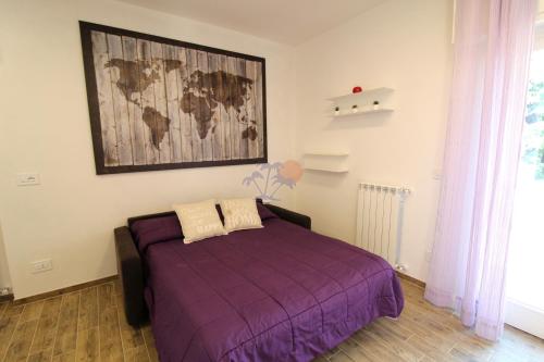 One-Bedroom Apartment image 5