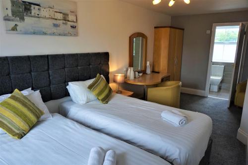 Rooms at The Angel in Cardigan