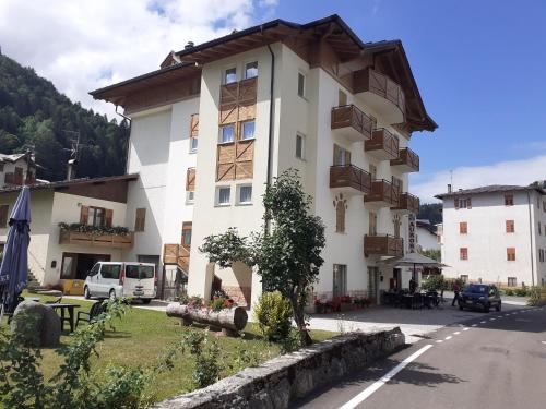 Hotel Aurora hotel Spormaggiore