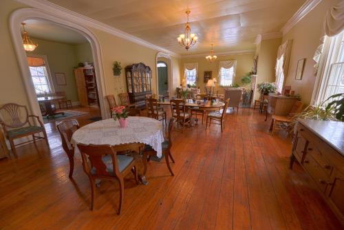 The Bed and Breakfast at Oliver Phelps in Canandaigua, USA
