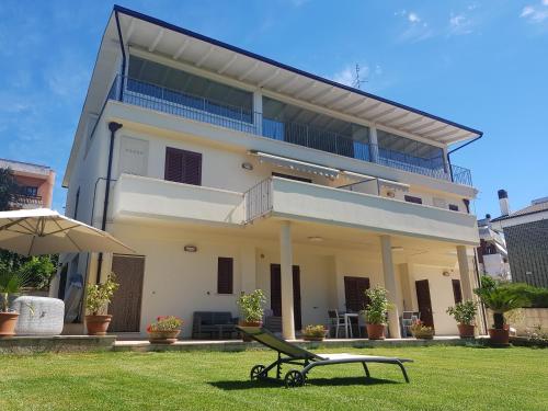  Villa RINALDI, Pension in Termoli