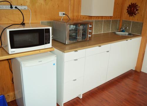 2 double beds