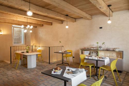 OGNISSANTI GUESTHOUSE - image 5