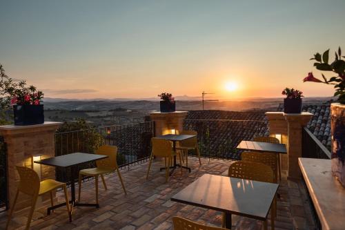 OGNISSANTI GuestHouse & Suites - Accommodation - Fermo