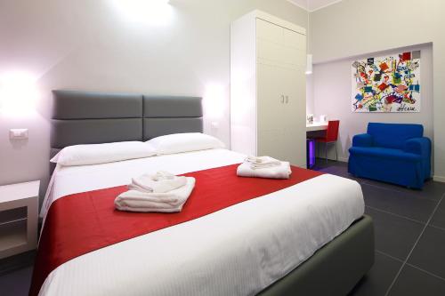 NearHome Smart Suites Guest House, Rom (Foto 3)