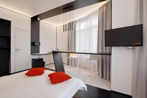 1 queen bed