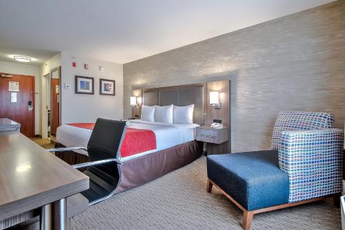 Comfort Inn & Suites South