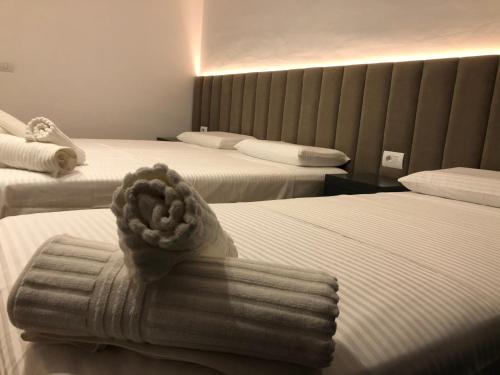Hotel Tatzati 2 – Saranda, OR