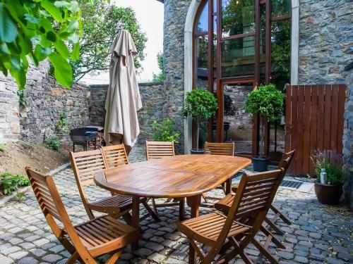 B&B Aubel - Charming house in Sint Jansrade with private pool and sauna - Bed and Breakfast Aubel