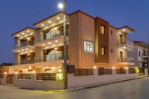  M&B boutique apartments in Nea Roda