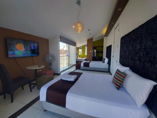 . Apart Hotel Atenea